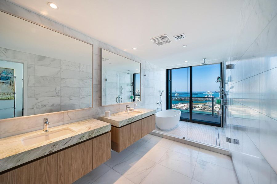 Furnished interior view inside a new home in , Miami Beach (Image 10).