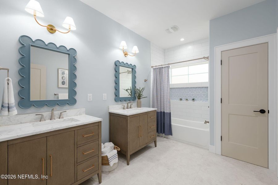 Furnished interior view inside a new home in , Ponte Vedra Beach (Image 54).