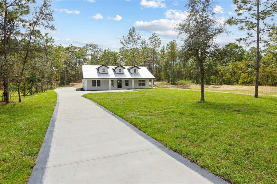 Image 30 of a home in .