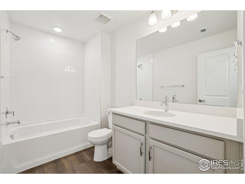 Furnished interior view inside a new home in Bloom, Fort Collins (Image 6). Furnished interior view inside a new home in Bloom, Fort Collins (Image 6).