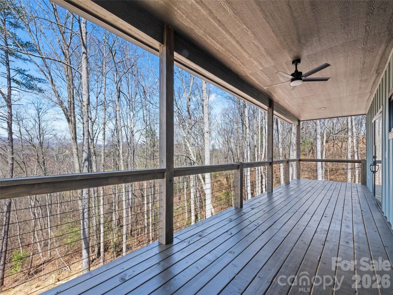 Exterior details and patio area of a home in , Clyde (Image 21).