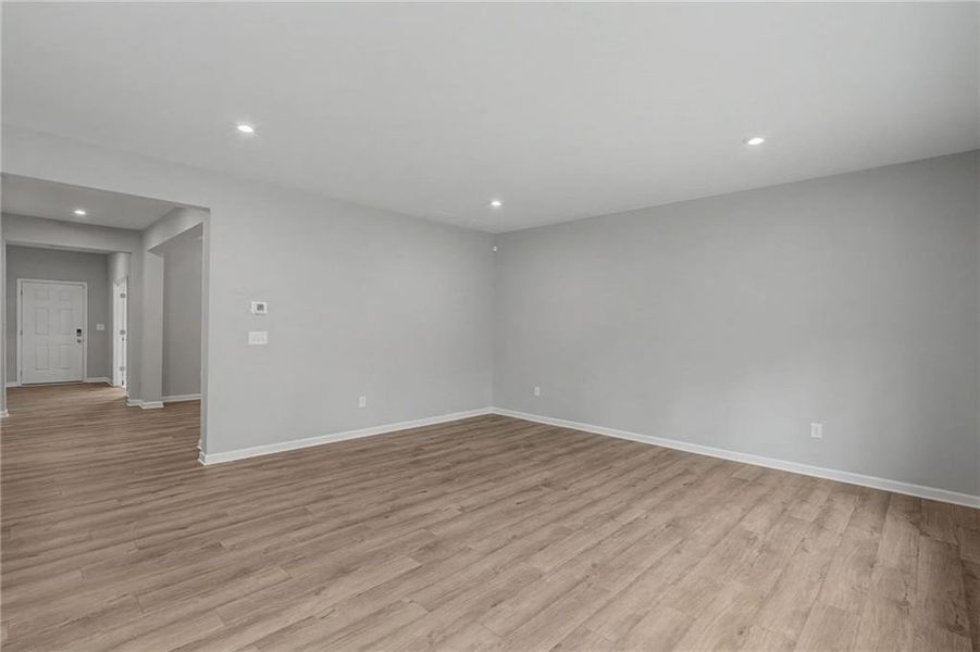 Spacious, unfurnished interior of a new home in Crossvine Estates, Braselton (Image 16).