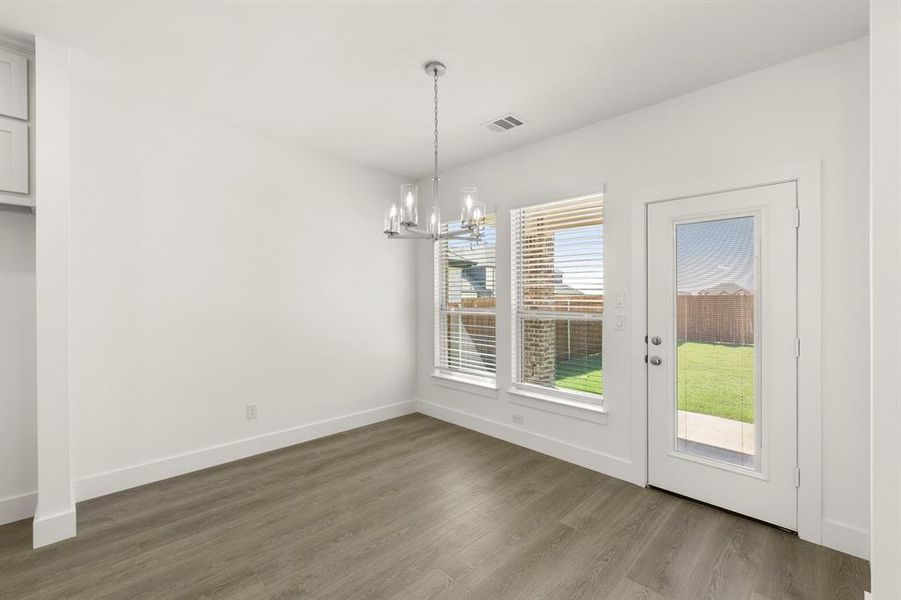 13. 2405 Parkway - Nook 13. 2405 Parkway - Nook