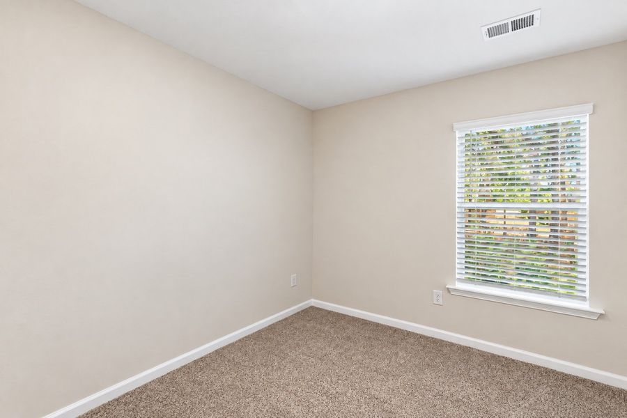 Spacious, unfurnished interior of a new home in Cameron Ridge, Columbia (Image 14). Spacious, unfurnished interior of a new home in Cameron Ridge, Columbia (Image 14).