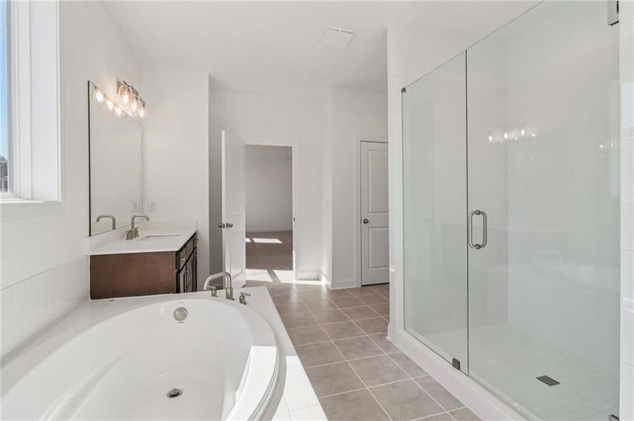 Furnished interior view inside a new home in East Harbor II at Chestatee, Dawsonville (Image 14).