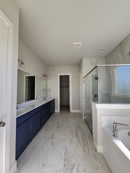 Furnished interior view inside a new home in Rocky Top, Krum (Image 6). Furnished interior view inside a new home in Rocky Top, Krum (Image 6).