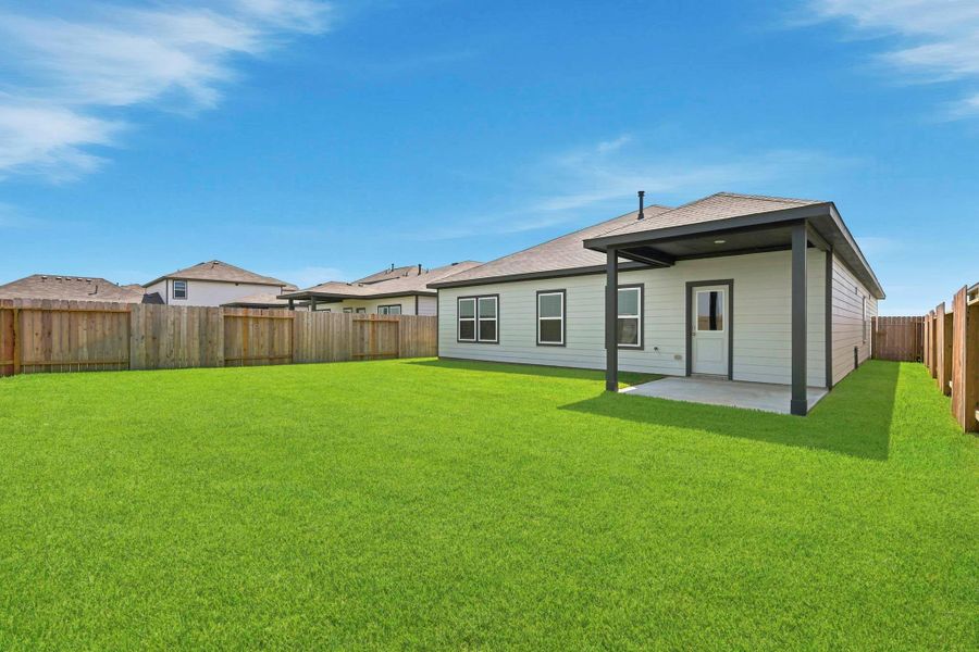 Exterior details and patio area of a home in Mirabella, Brookshire (Image 18).