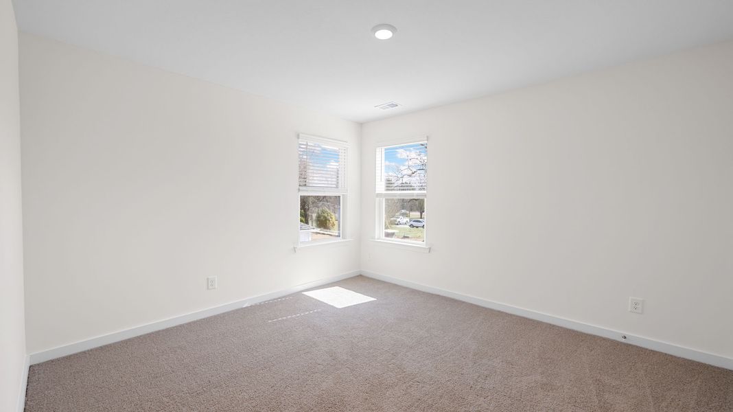 Spacious, unfurnished interior of a new home in Prairie Pass, Apison (Image 34).