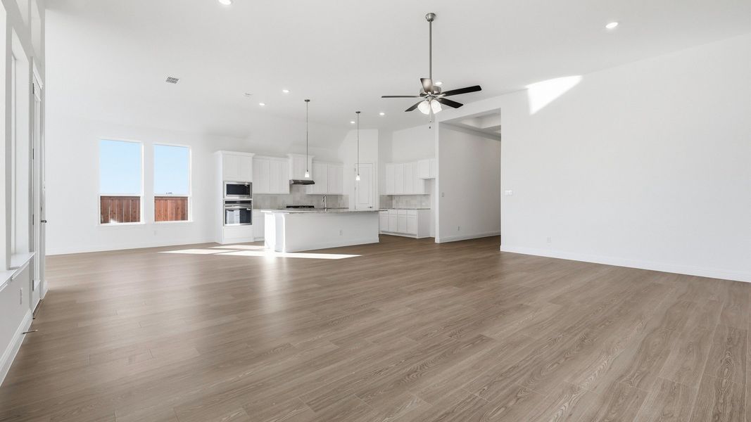 Furnished interior view inside a new home in Rio Vista at Kelly Ranch, Aledo (Image 25).