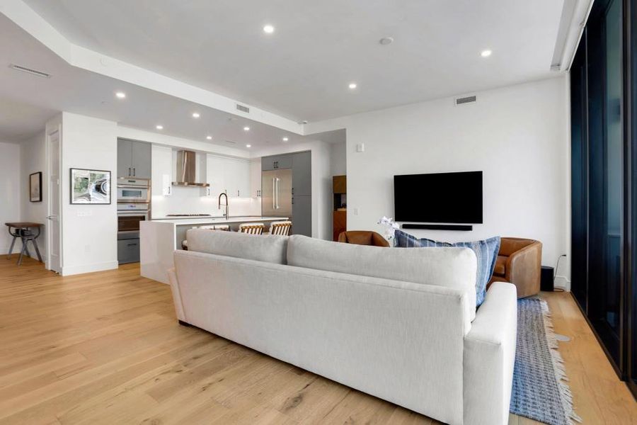 Furnished interior view inside a new home in The Dillon Buckhead, Atlanta (Image 39). Furnished interior view inside a new home in The Dillon Buckhead, Atlanta (Image 39).