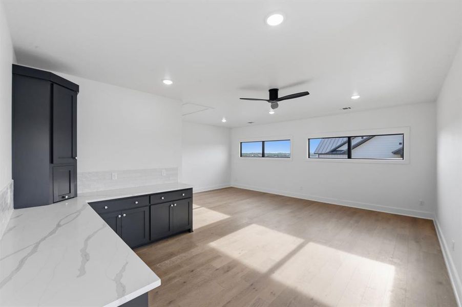 Image 29 of a home in .