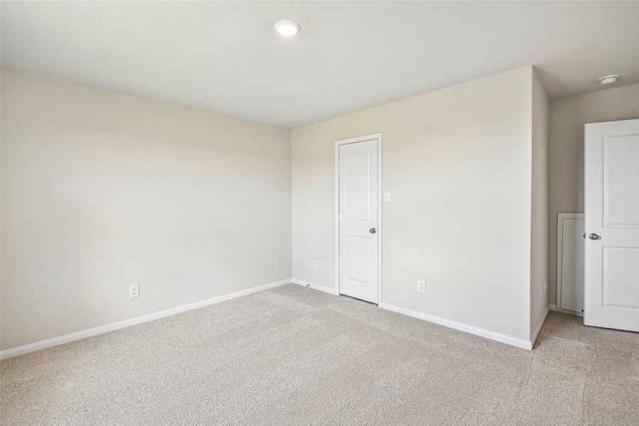 Spacious, unfurnished interior of a new home in Trails at Cochran Ranch, Waller (Image 39). Spacious, unfurnished interior of a new home in Trails at Cochran Ranch, Waller (Image 39).