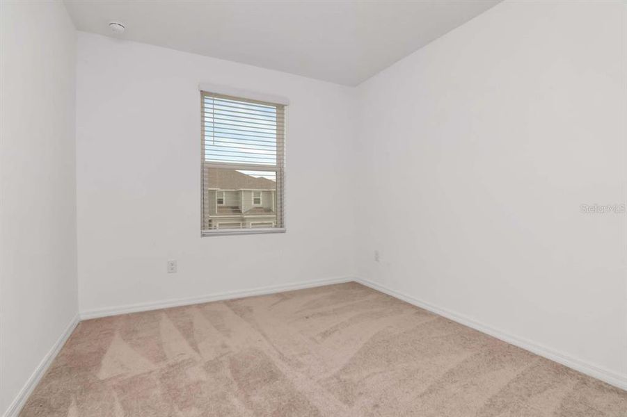Spacious, unfurnished interior of a new home in , Wesley Chapel (Image 29).
