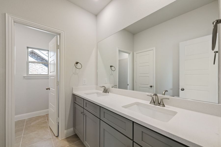 Bathroom 2 Bathroom 2