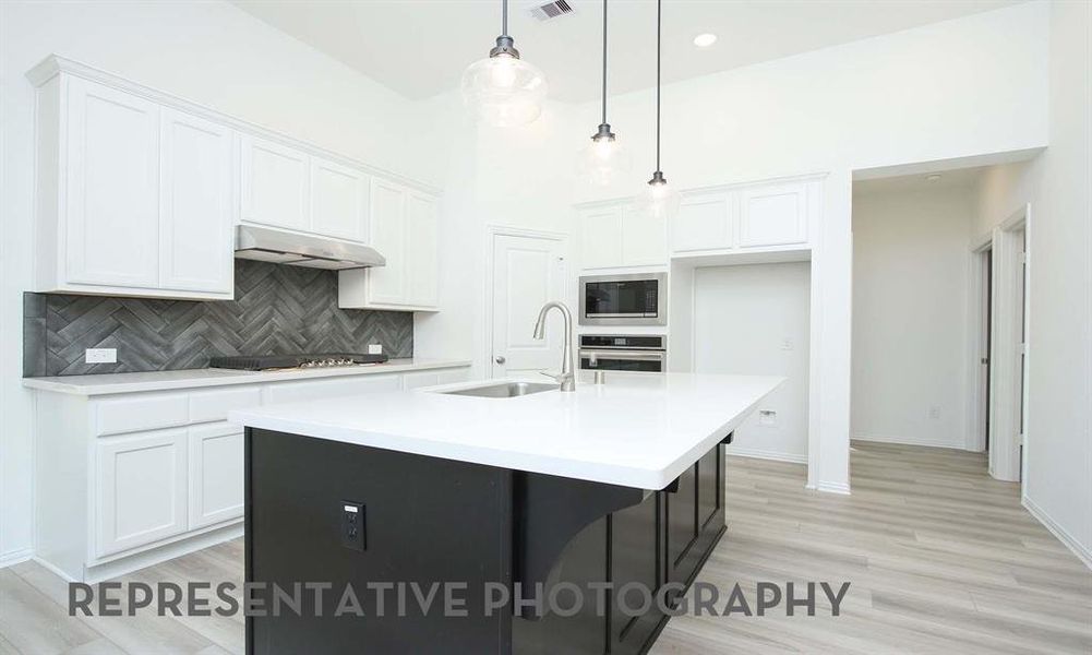 Furnished interior view inside a new home in Creekshaw, Royse City (Image 11). Furnished interior view inside a new home in Creekshaw, Royse City (Image 11).