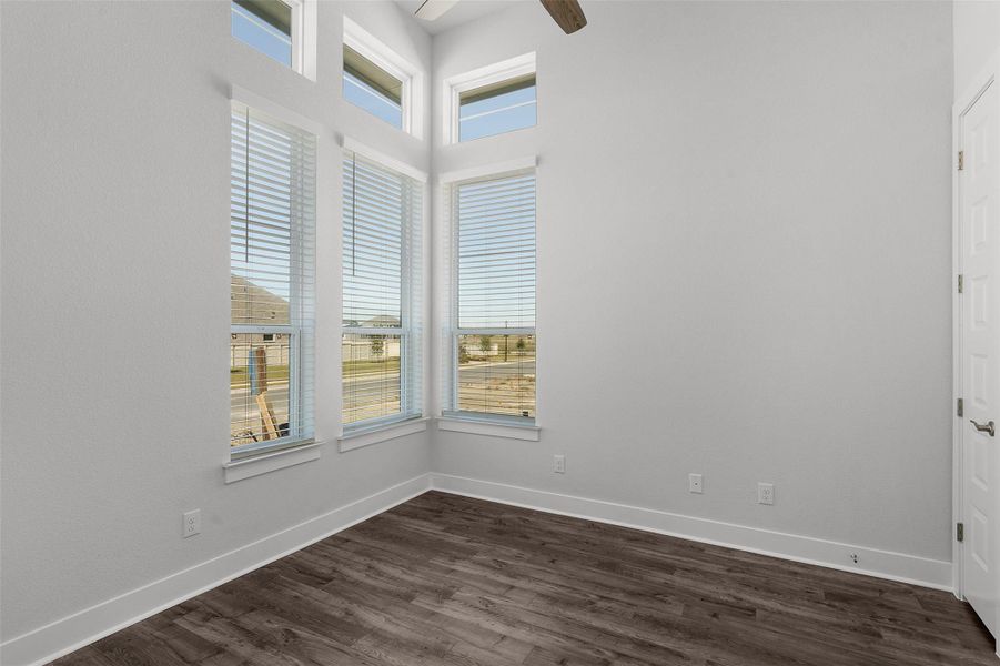 *PHOTO REPRESENTATIVE OF FLOORPLAN ONLY*