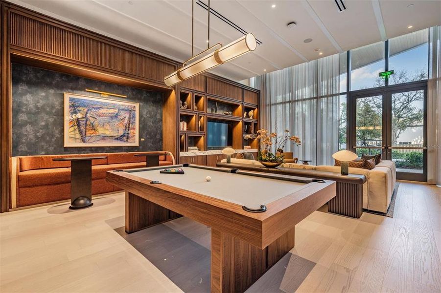 Community amenities in The Ritz-Carlton Residences, Tampa (Image 58).