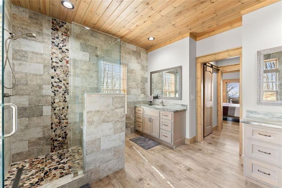 Furnished interior view inside a new home in , Cleveland (Image 41).