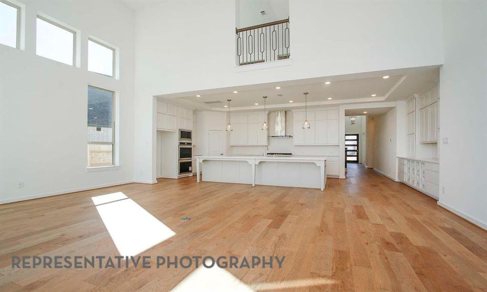 Spacious, unfurnished interior of a new home in Star Trail, Prosper (Image 30).