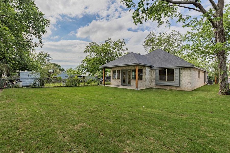 Exterior details and patio area of a home in , Sherman (Image 25).