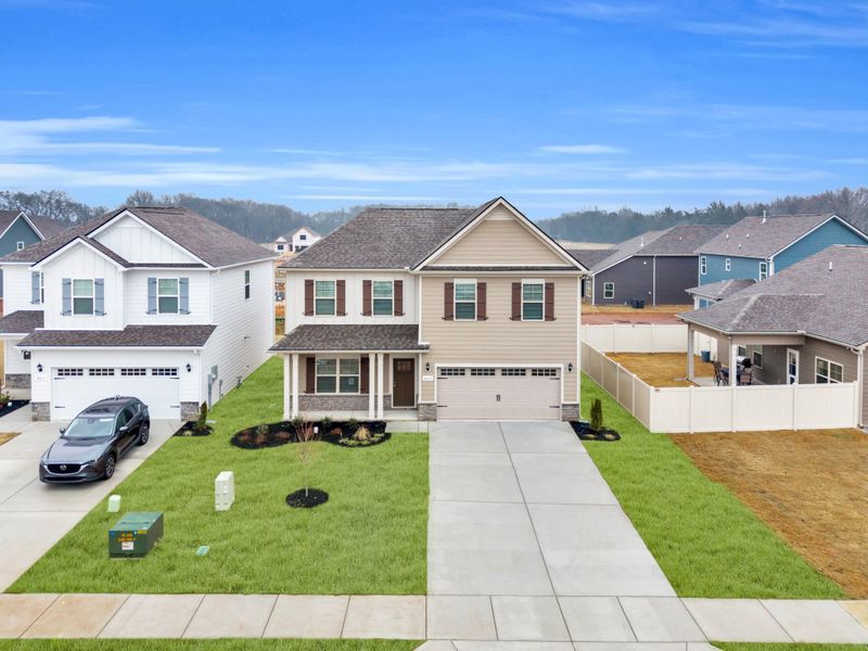 Craftsman Style, 4 Bedroom home with four sides Hardie Fiber Cement Siding! Craftsman Style, 4 Bedroom home with four sides Hardie Fiber Cement Siding!
