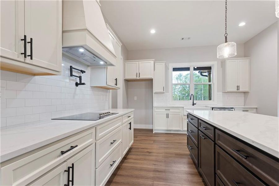 Furnished interior view inside a new home in , Carrollton (Image 6).
