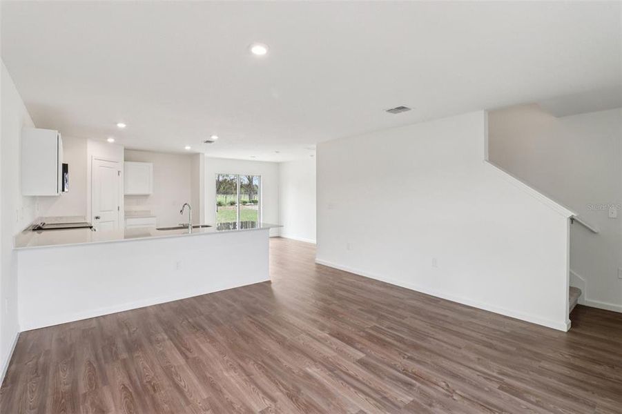 Spacious, unfurnished interior of a new home in Sumter Villas, Sumterville (Image 16).