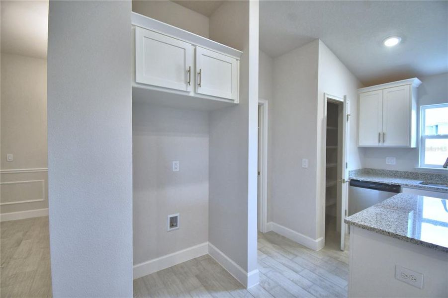 Spacious, unfurnished interior of a new home in Cadence Crossing, Auburndale (Image 19). Spacious, unfurnished interior of a new home in Cadence Crossing, Auburndale (Image 19).