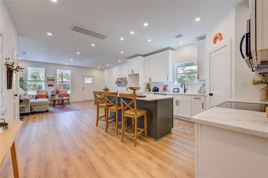 Furnished interior view inside a new home in , Bellville (Image 15).