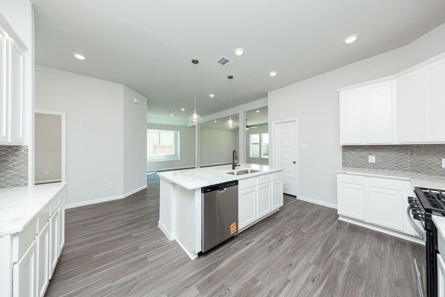 Furnished interior view inside a new home in Bluestem, Brookshire (Image 9).