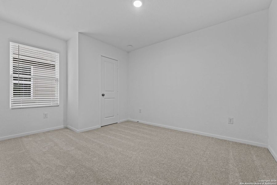 Spacious, unfurnished interior of a new home in Torian Village: Belmar Collection, San Antonio (Image 10). Spacious, unfurnished interior of a new home in Torian Village: Belmar Collection, San Antonio (Image 10).