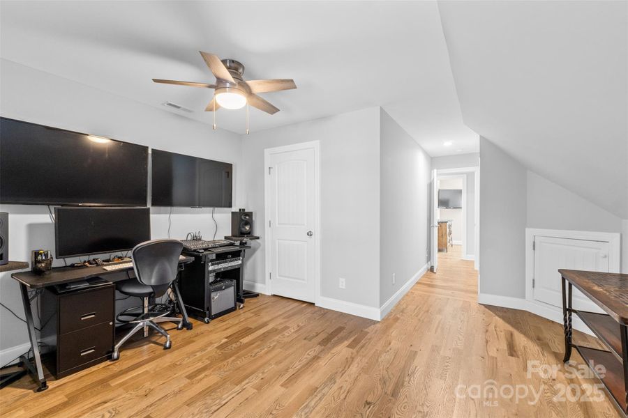 Furnished interior view inside a new home in , Hudson (Image 23).