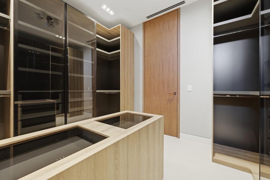 Her closet Her closet