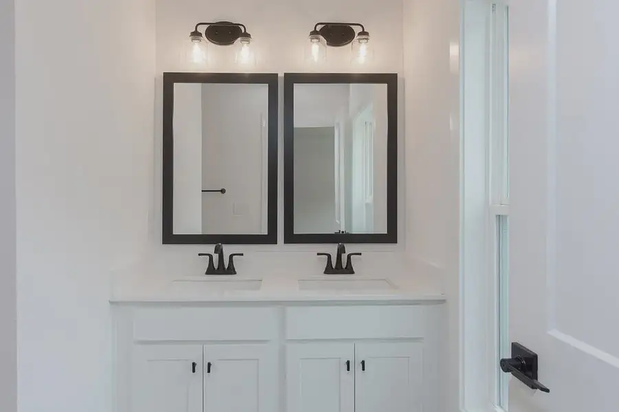Image 29 of a home in Parkstone Place Townhomes. Image 29 of a home in Parkstone Place Townhomes.