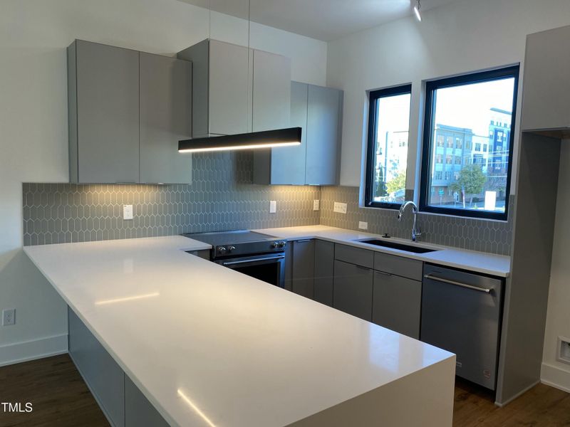 Kitchen with Quartz