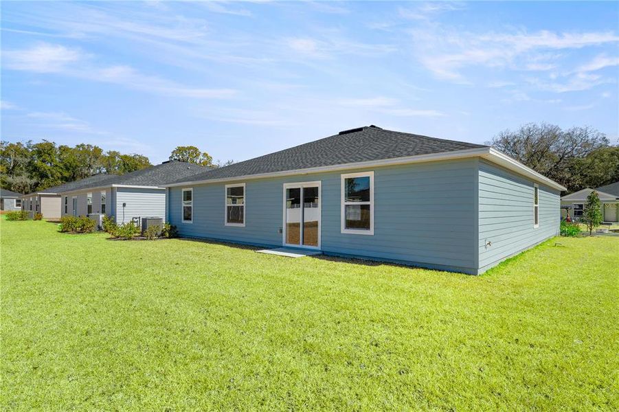 Exterior details and patio area of a home in Marion Ranch, Ocala (Image 4).