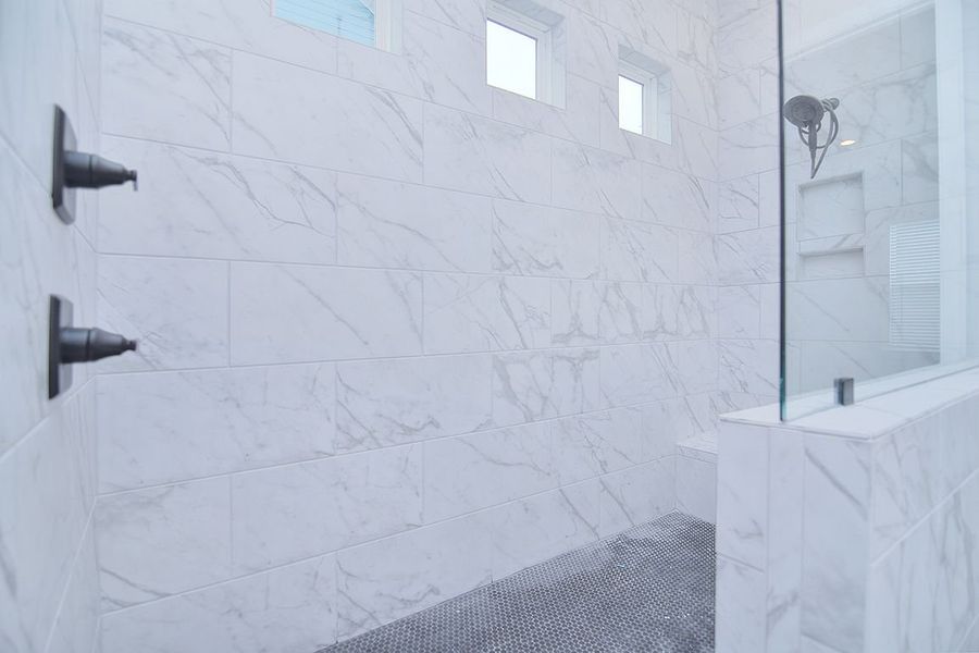 Representative interior finishes for a home built from the Bethpage by Greybrook Homes in Edmunds Farm, Clover (Image 21).