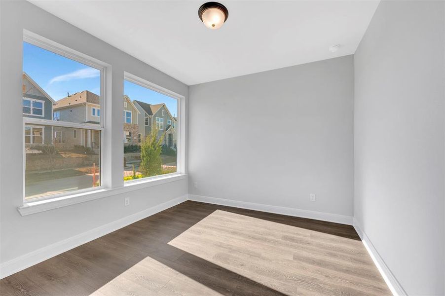 Spacious, unfurnished interior of a new home in Painted Tree Woodland West – Cottages, McKinney (Image 25).