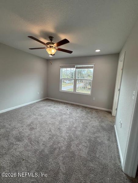 Spacious, unfurnished interior of a new home in , Jacksonville (Image 11).