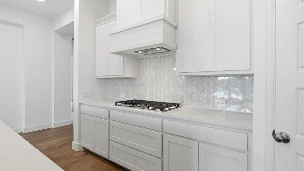 Furnished interior view inside a new home in Meraki, Forney (Image 10).