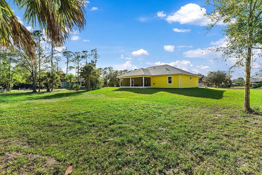 Exterior details and patio area of a home in , Vero Beach (Image 26).