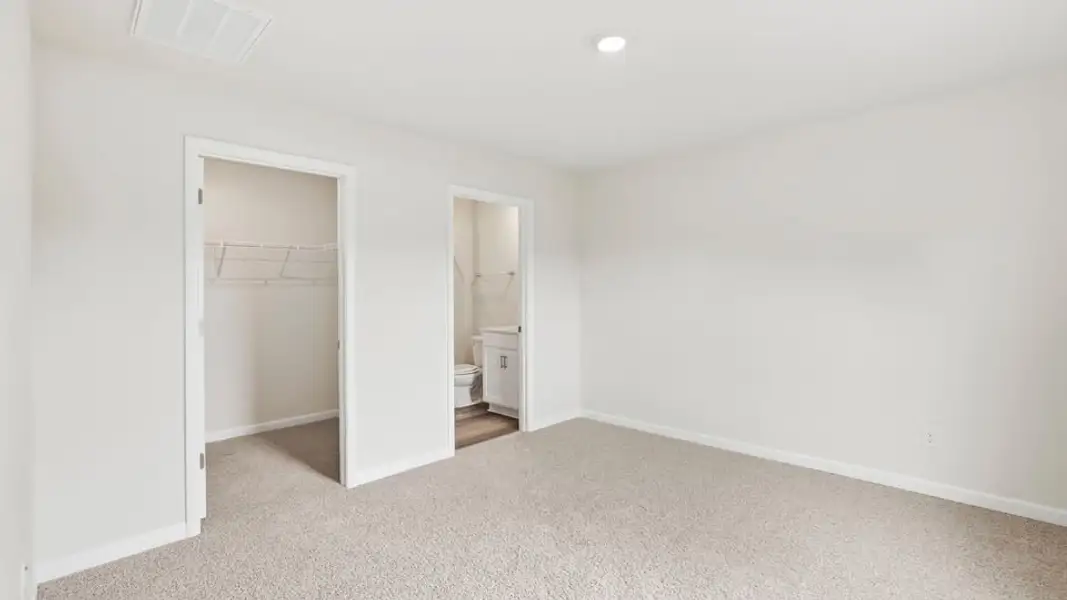 Spacious, unfurnished interior of a new home in Gibson Grove, Laurens (Image 22).