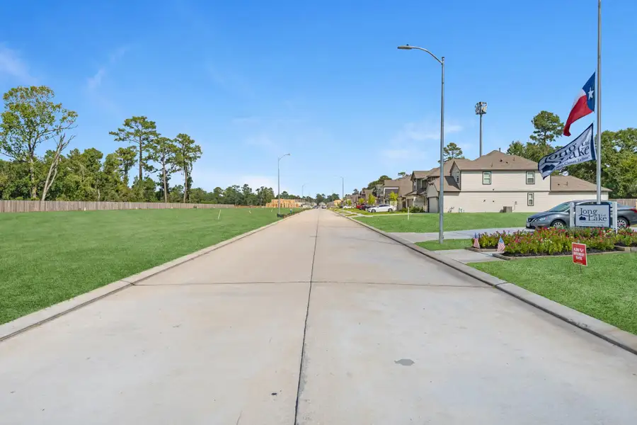 Image 26 of a home in Cypresswood Landing.