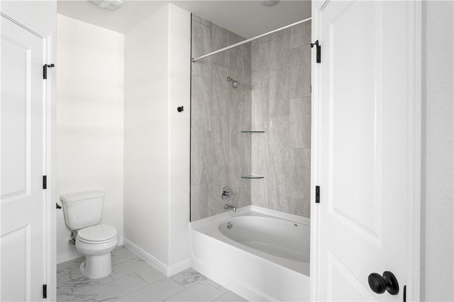 Furnished interior view inside a new home in , Temple (Image 10).