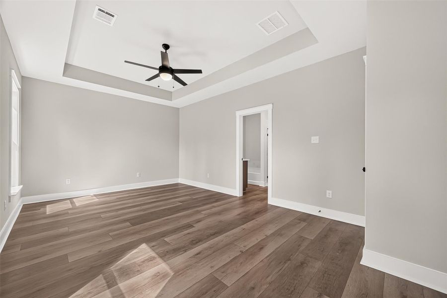 Spacious, unfurnished interior of a new home in Two Step Farm, Montgomery (Image 30). Spacious, unfurnished interior of a new home in Two Step Farm, Montgomery (Image 30).