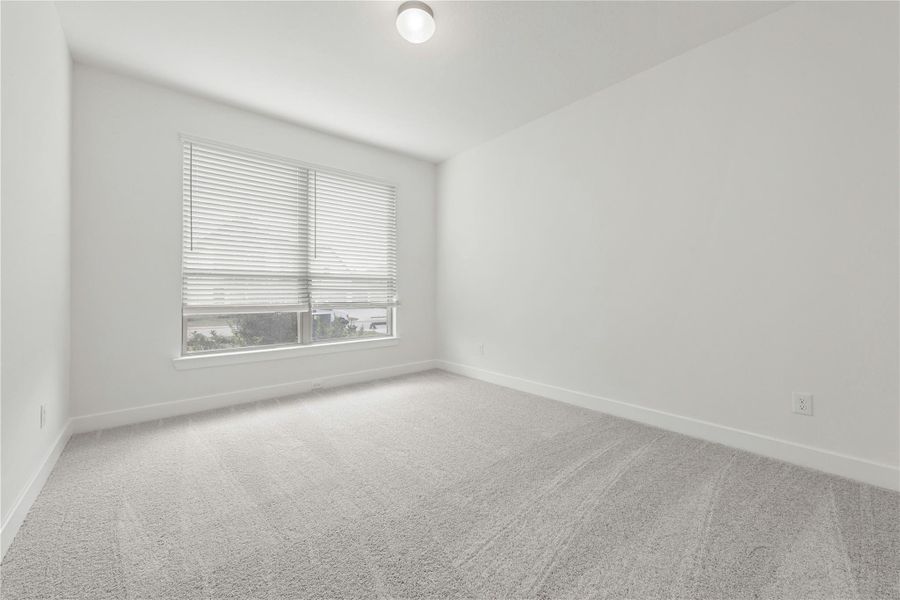 Spacious, unfurnished interior of a new home in Kresston - 65', Montgomery (Image 16). Spacious, unfurnished interior of a new home in Kresston - 65', Montgomery (Image 16).