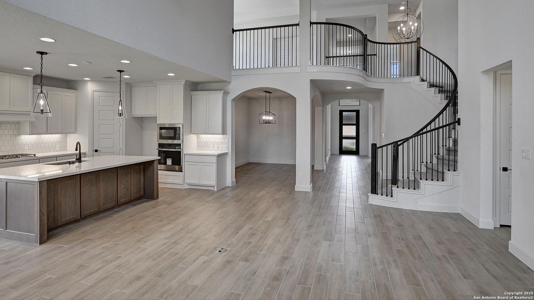 Furnished interior view inside a new home in Esperanza 60', Boerne (Image 14). Furnished interior view inside a new home in Esperanza 60', Boerne (Image 14).