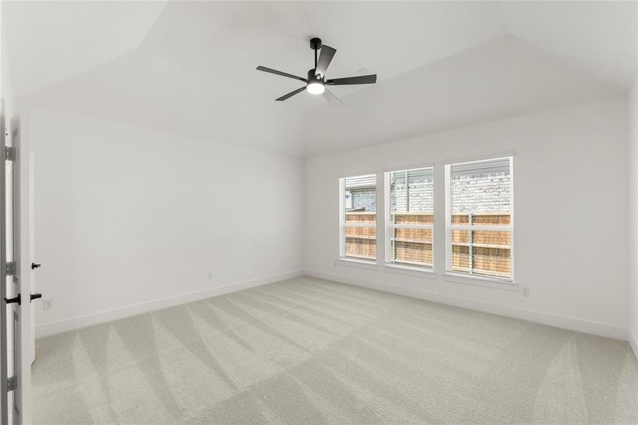 16. 1032 Meadowlark - Primary