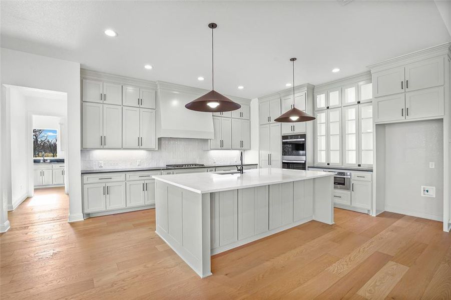 Furnished interior view inside a new home in Pecan Plantation, Granbury (Image 7).