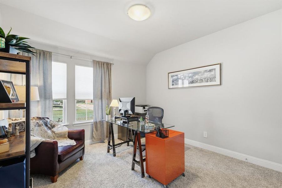 Furnished interior view inside a new home in , Watauga (Image 10).